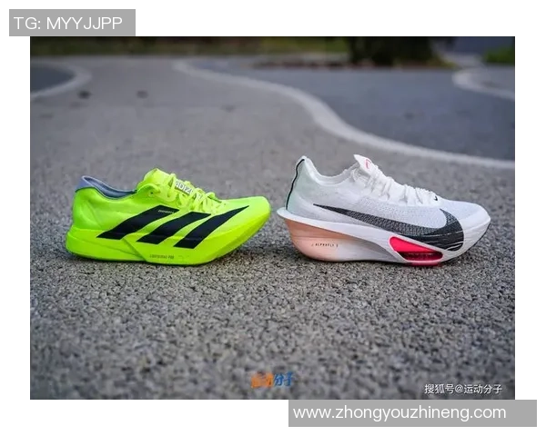 阿迪达斯与耐克品牌对比图赏析及其设计风格解析